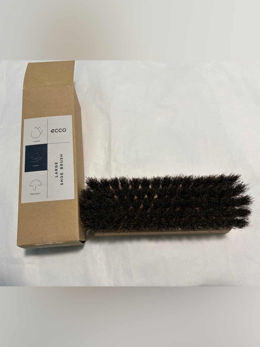 Ecco Large Shoe Brush - Brown Bristles, Tan Handle